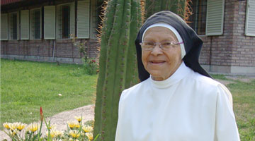 Sor Antonina Lara, celebra el 60 aniversario de profesión.