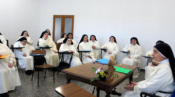 ENCUENTRO DE PRIORAS Y MONJAS DOMINICAS